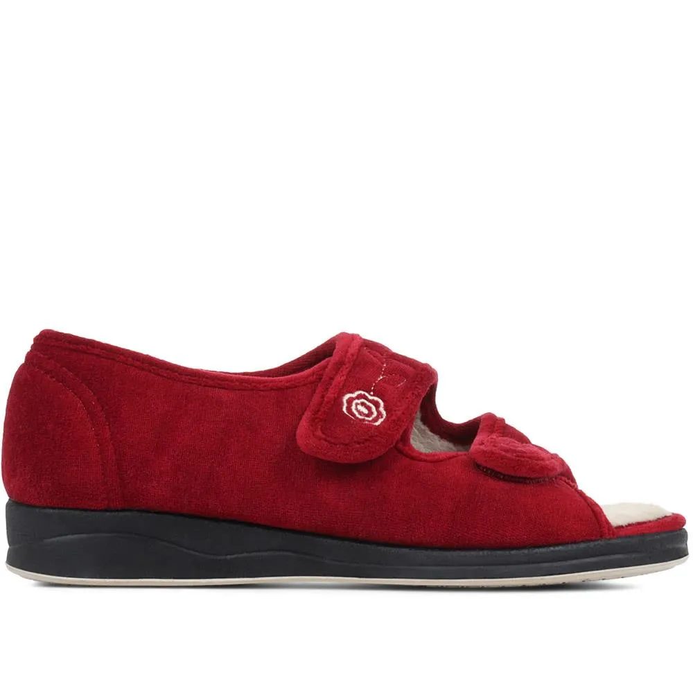 Adjustable Touch-Fasten Slippers - QING35001 / 321 644