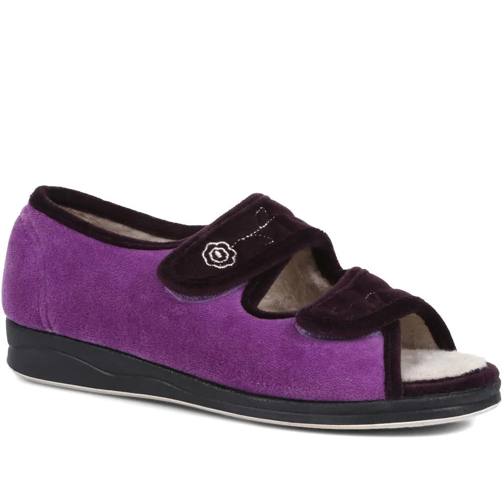 Adjustable Touch-Fasten Slippers - QING35001 / 321 644