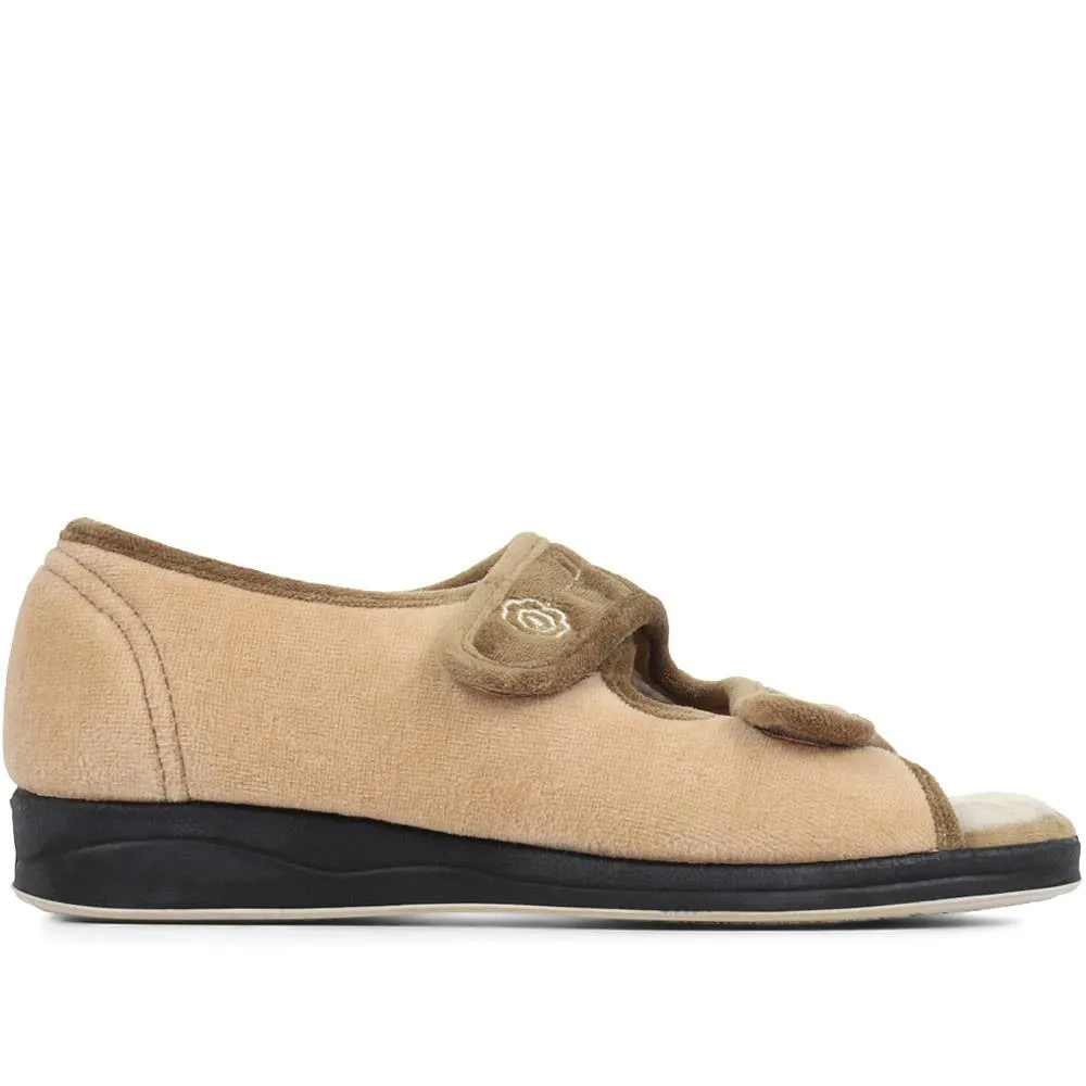 Adjustable Touch-Fasten Slippers - QING35001 / 321 644
