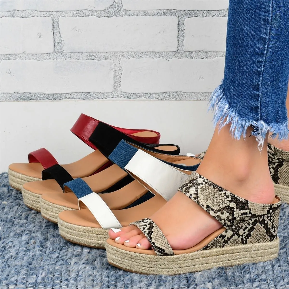 Melissa – Casual Wedge Heel Sandals