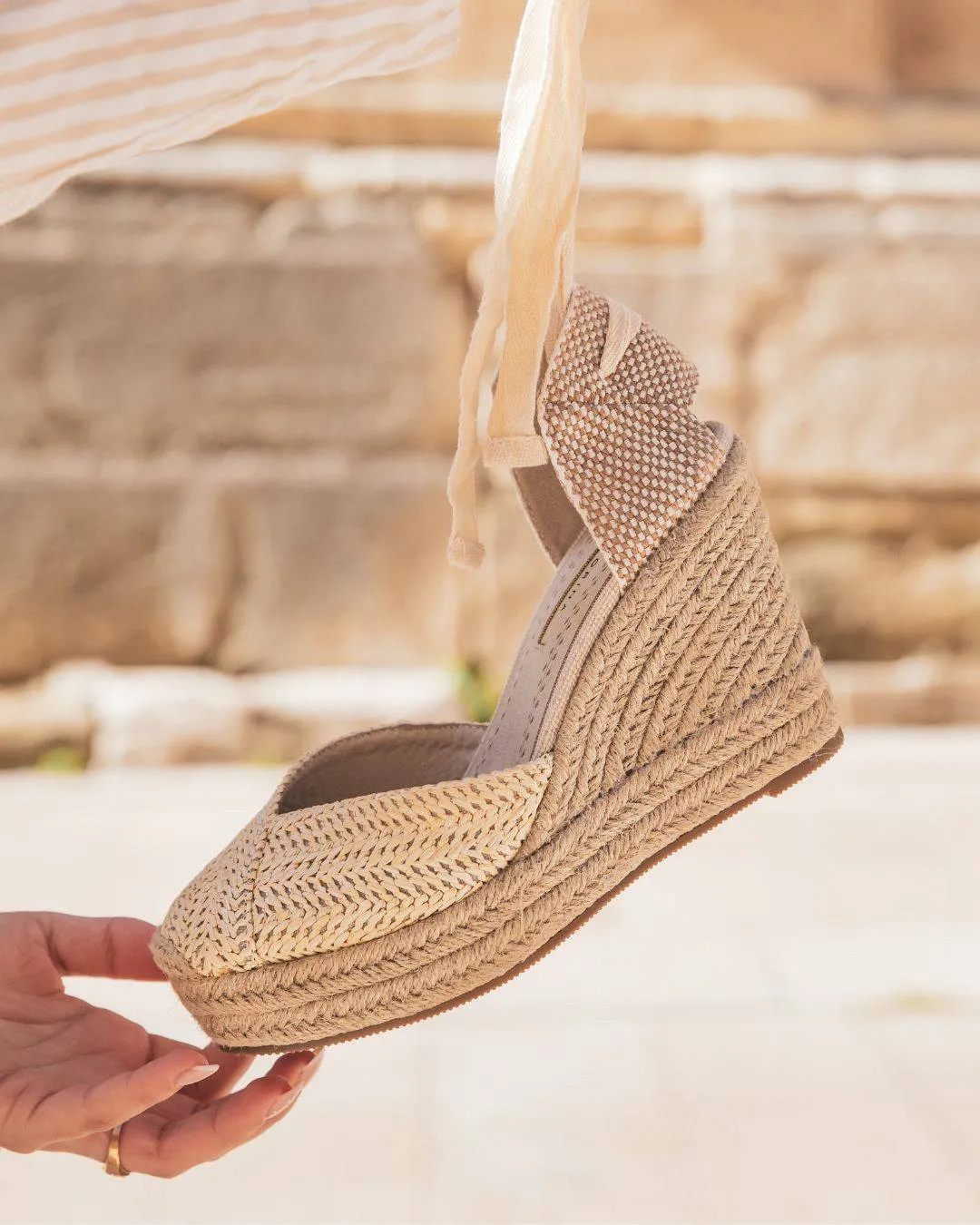 Sandale femme compensée beige - Albertine
