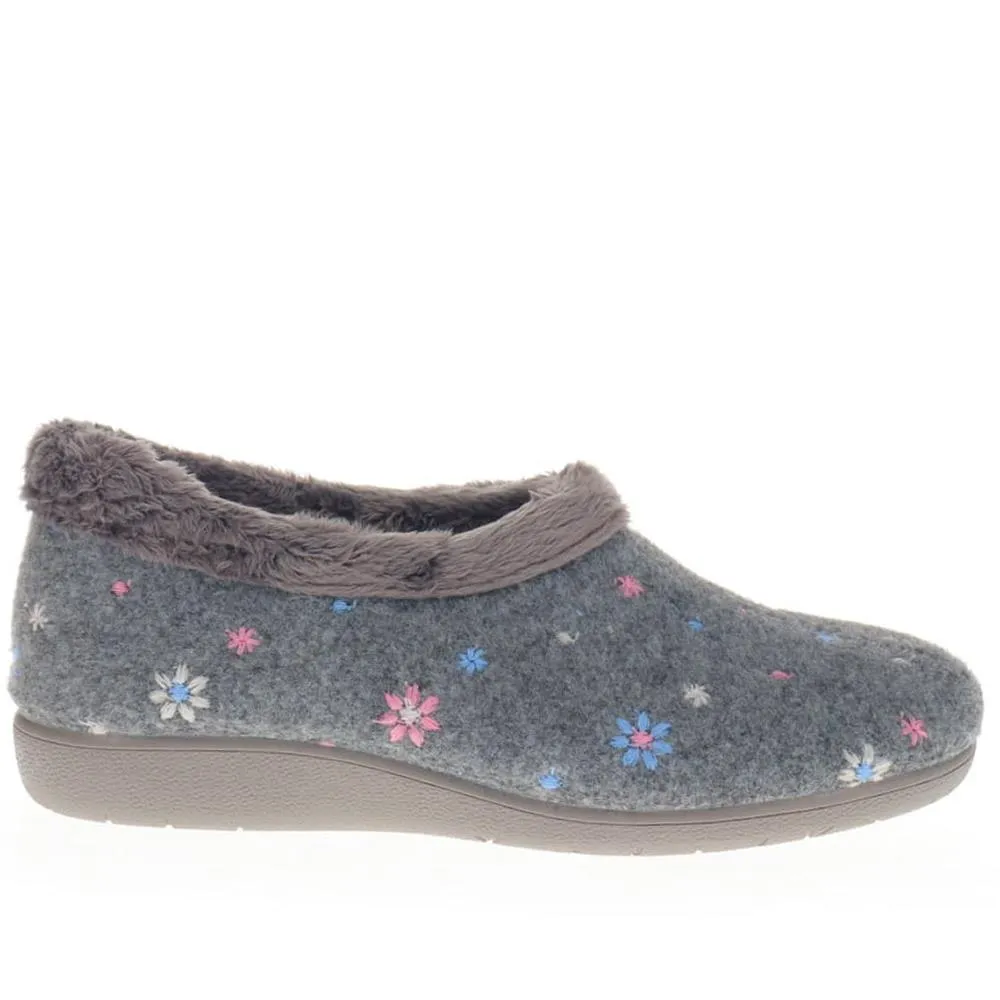 Slip-On Full Slippers - FEVI40003 / 325 781