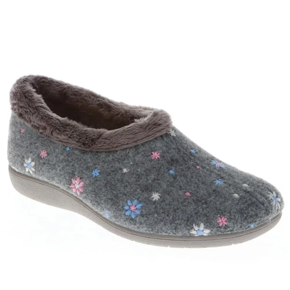 Slip-On Full Slippers - FEVI40003 / 325 781